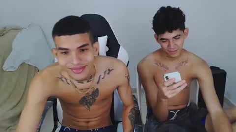 Snapshot of kings_latins chatting on September 19, 5:57 pm DOMINANT ALPHA KINGS online show from September 19, 5:57 pm