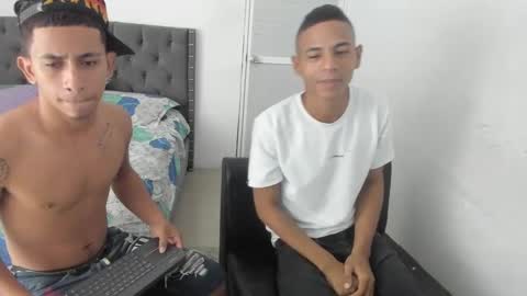 Snapshot of kings_latins chatting on September 28, 1:00 am DOMINANT ALPHA KINGS online show from September 28, 1:00 am