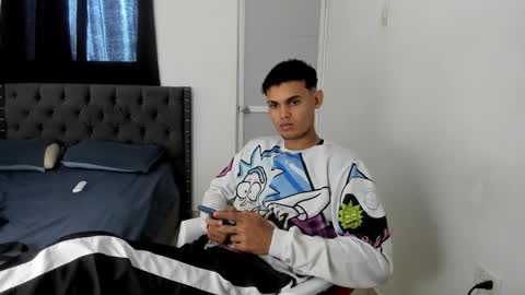 Snapshot of kings_latins chatting on January 16, 6:34 pm DOMINANT ALPHA KINGS online show from January 16, 6:34 pm