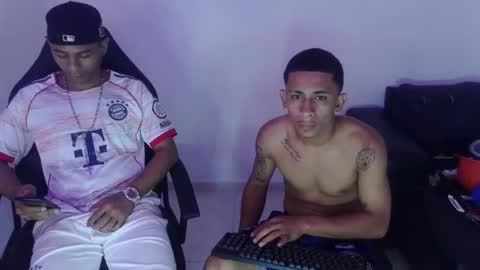 Snapshot of kings_latins chatting on March 2, 7:15 am DOMINANT ALPHA KINGS online show from March 2, 7:15 am