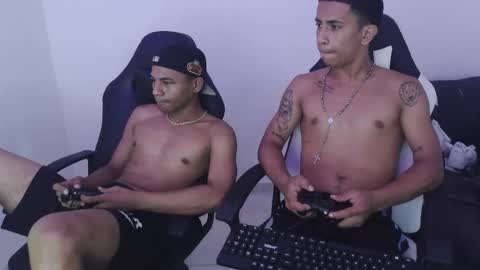 Snapshot of kings_latins chatting on March 18, 7:22 am DOMINANT ALPHA KINGS online show from March 18, 7:22 am