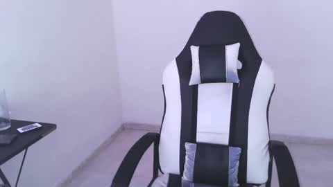 Snapshot of kings_latins chatting on March 22, 10:13 pm DOMINANT ALPHA KINGS online show from March 22, 10:13 pm