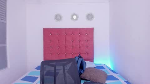 sebastian online show from October 9, 11:30 am