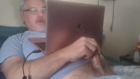 kingtongue10 online show from February 24, 8:51 pm