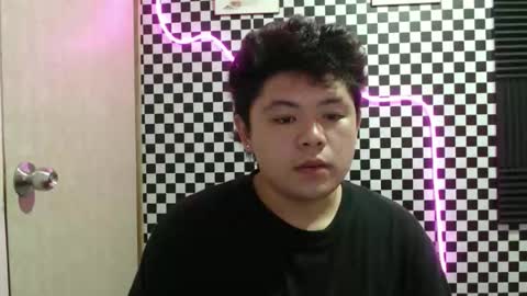 Snapshot of kingvoltage chatting on March 6, 1:02 am Yuki online show from March 6, 1:02 am