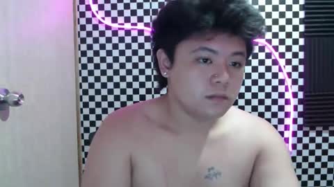 Snapshot of kingvoltage chatting on March 9, 11:25 am Yuki online show from March 9, 11:25 am