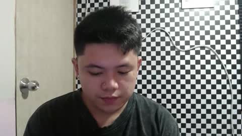 Snapshot of kingvoltage chatting on March 12, 5:19 pm Yuki online show from March 12, 5:19 pm