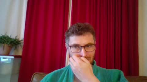Snapshot of kinksubbydubby chatting on September 12, 11:04 pm kinksubbydubby online show from September 12, 11:04 pm