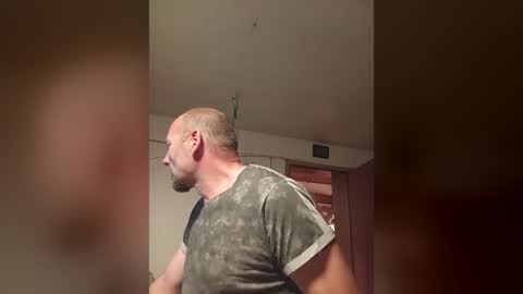 kinky_413x online show from May 6, 10:04 pm