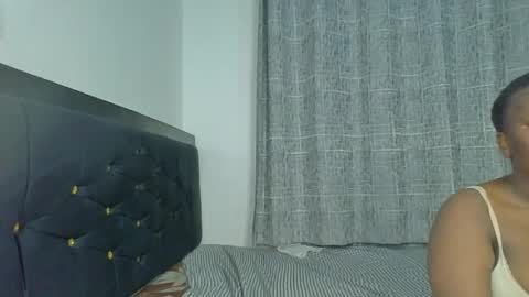 Snapshot of kinky_leila chatting on July 20, 10:45 pm kinky_leila online show from July 20, 10:45 pm
