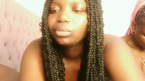 Lola online show from March 6, 7:38 am