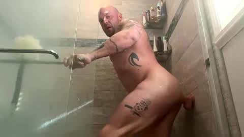 Snapshot of kinkyak00 chatting on February 13, 2:35 pm zaddymuscle online show from February 13, 2:35 pm