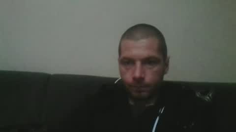 kinkycouple147 online show from May 1, 6:34 pm