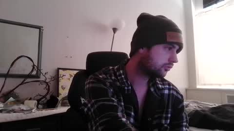 Snapshot of kinkycouple1789 chatting on December 13, 8:37 pm Maysie and Hunter online show from December 13, 8:37 pm