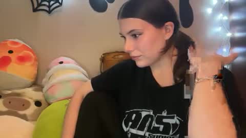 kinkycreative online show from November 24, 11:26 pm