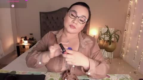 Jenny online show from May 17, 6:00 am