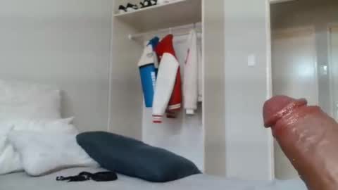 Snapshot of kinkyj_ chatting on October 19, 8:48 am kinkyj_ online show from October 19, 8:48 am