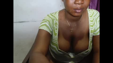 kinkyjuicexx online show from March 29, 10:32 pm