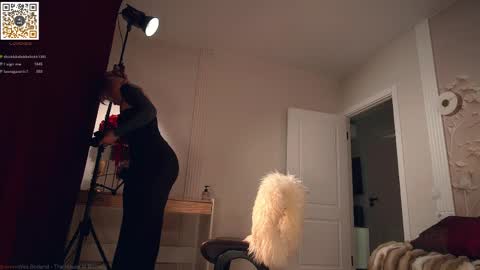 Snapshot of kinkylina_ chatting on April 29, 5:30 pm kinkylina_ online show from April 29, 5:30 pm
