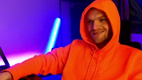 Snapshot of kinkypumpkin chatting on January 12, 5:44 pm Kenny online show from January 12, 5:44 pm