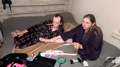 kinkyqueenandpet95 online show from November 29, 3:53 am