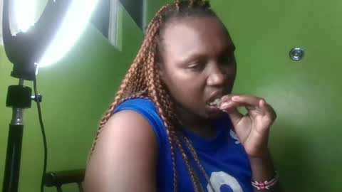 Snapshot of kinkyroey123 chatting on July 20, 12:47 am kinkyroey123 online show from July 20, 12:47 am
