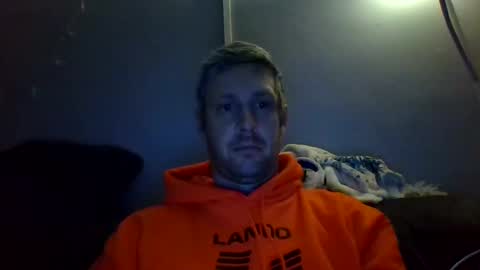 Snapshot of kinkysubslave86 chatting on January 4, 2:14 am KinkySub online show from January 4, 2:14 am