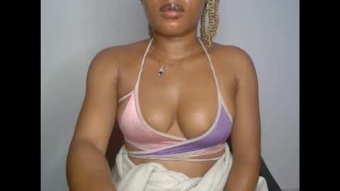 kinkyxxnasty online show from November 5, 10:10 pm