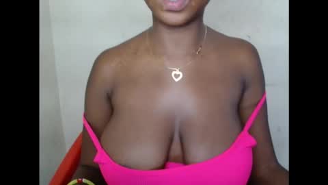 Snapshot of kinshi123 chatting on September 28, 9:47 am kinshi123 online show from September 28, 9:47 am
