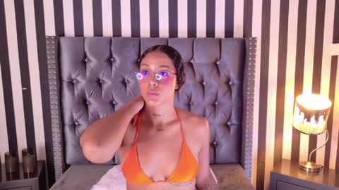  CALL ME KINSLEY  online show from May 19, 10:10 am