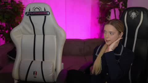 Sweet girls online show from December 4, 8:23 am