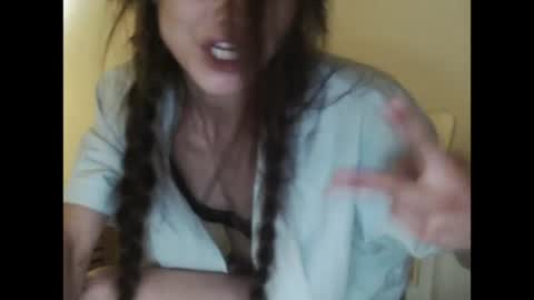 Kira1st  online show from May 21, 6:26 pm