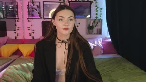 Snapshot of kira_jin chatting on February 24, 8:49 am kira_jin online show from February 24, 8:49 am