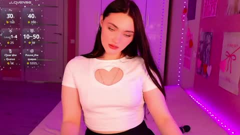 Snapshot of kira_jin chatting on April 18, 9:57 am kira_jin online show from April 18, 9:57 am