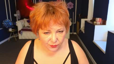 Kira Kennet online show from May 18, 4:29 am