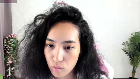 Aura online show from October 27, 6:50 am