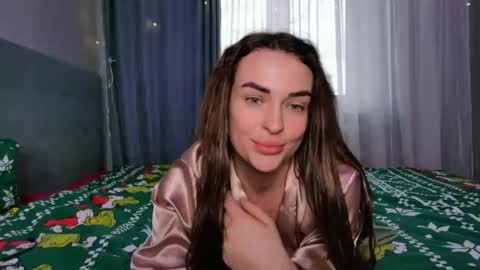 Snapshot of kira_love1 chatting on April 7, 3:45 pm Kira love1 online show from April 7, 3:45 pm