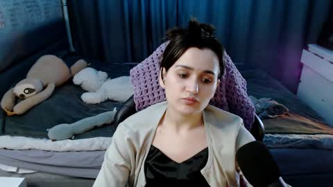 Kira  follow me  online show from February 2, 1:45 am