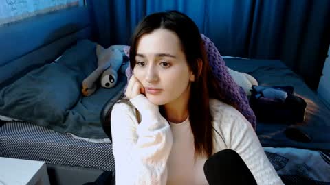 Kira  follow me  online show from February 6, 12:43 am