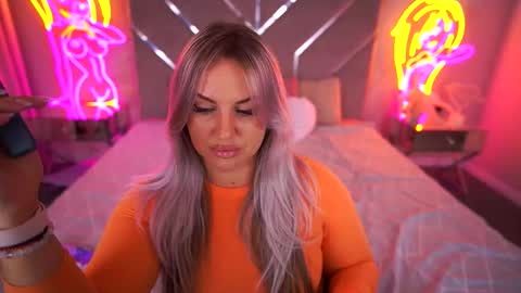 Kira online show from September 21, 8:21 pm