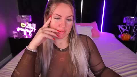 Kira online show from November 14, 12:09 am