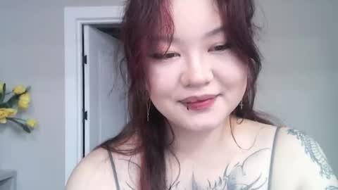 Snapshot of kiradrip chatting on June 23, 9:13 pm Kira online show from June 23, 9:13 pm