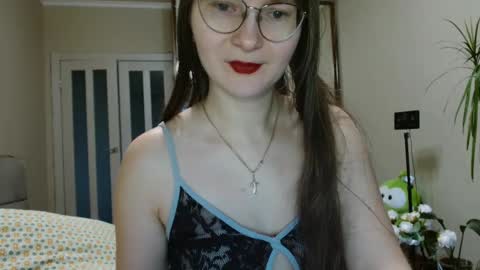 KiraGoldens online show from November 29, 6:16 am