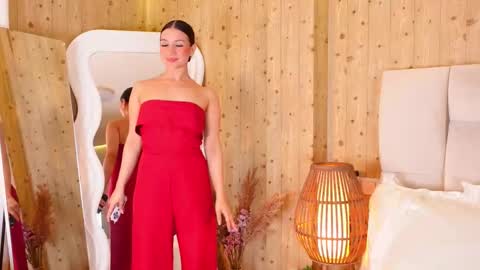 kira online show from November 25, 3:50 am