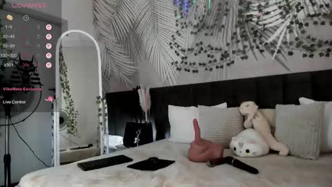 Kira online show from January 16, 1:53 am