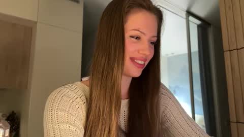 Snapshot of kiramystery chatting on February 27, 5:13 pm Kira online show from February 27, 5:13 pm