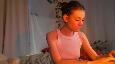 ARI online show from October 6, 9:51 am