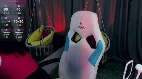 Snapshot of kiraparker chatting on March 30, 4:30 pm KiraParker online show from March 30, 4:30 pm