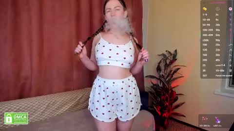  Kira  online show from February 13, 2:40 am