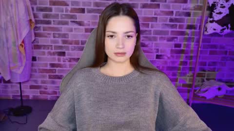 kiravair online show from December 5, 5:16 am